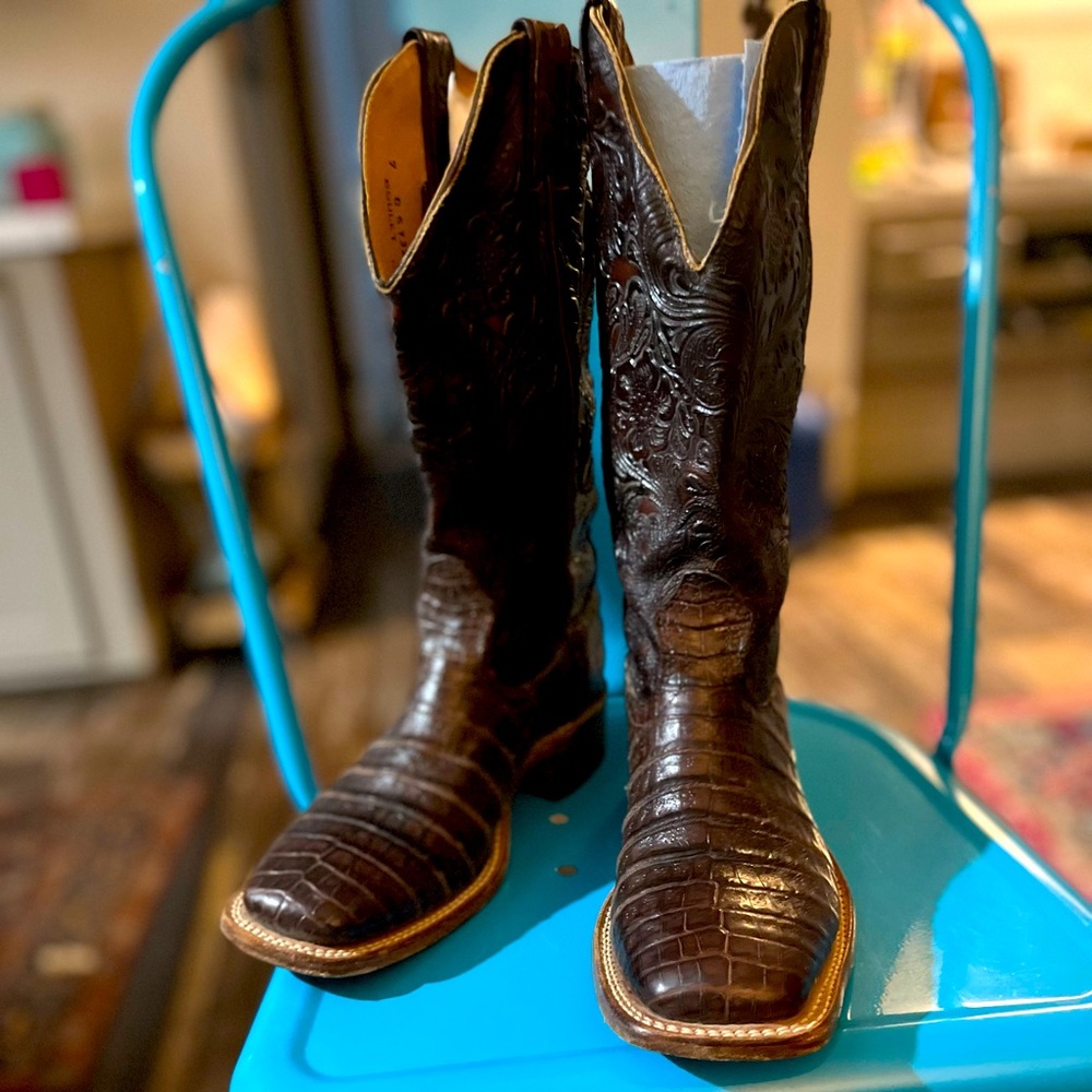 Gator Boulet women cowboy boots. Worn twice